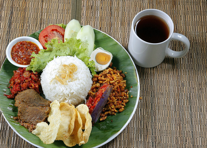 Wajib Dikunjungi, 6 Restoran Terkenal dan Lezat di Jawa Tengah