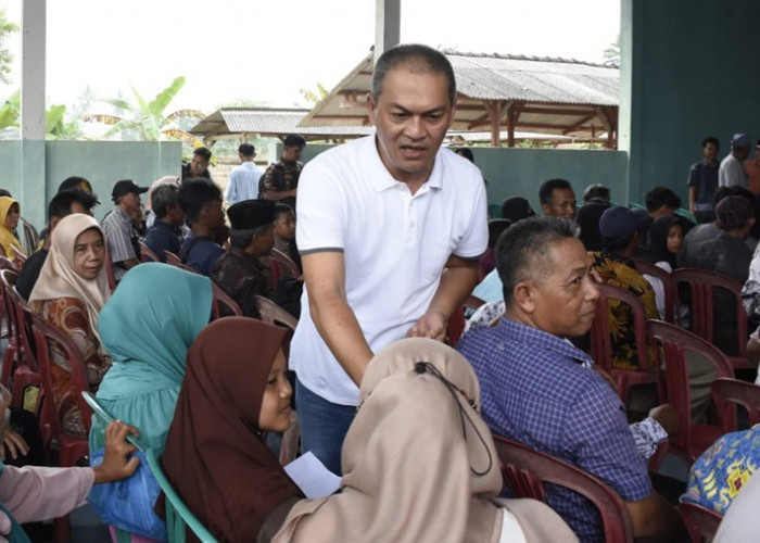 Peduli Generasi Muda, Sekda Tubaba Distribusikan Bantuan Beasiswa BAZNAS