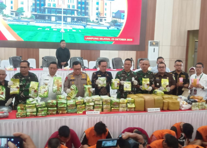 Ratusan Kilogram SS Dimusnahkan, Ada BB dari Jaringan Fredy Pratama