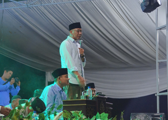 Ribuan Warga Lampung Tengah Sholawat Bareng Mirza - Jihan