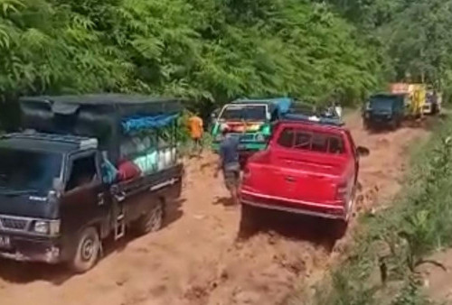 Maaf, Kerusakan Jalan di Suoh Kewenangan Provinsi!