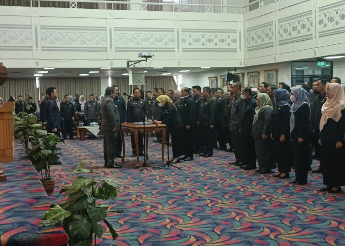 Pemprov Lampung Rolling 105 Pejabat Eselon III dan IV