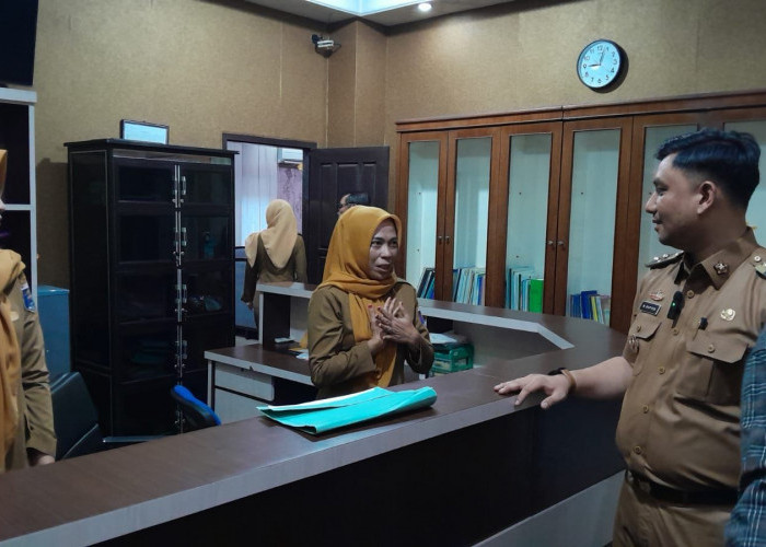 Hari Pertama Ngantor, Rafieq Silaturahmi dan Cek Kerja Pegawai 