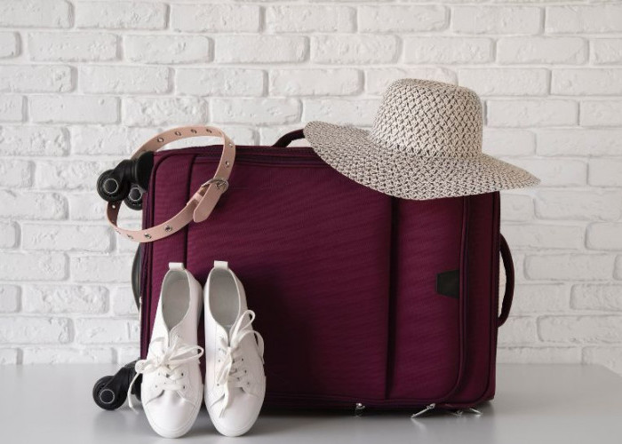 Pilihan Tas Traveling Wanita Paling Fungsional dan Ringan Buat Liburan