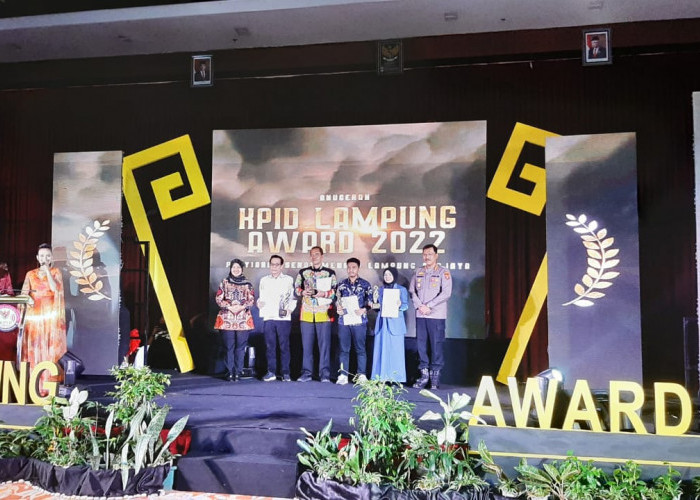 Selamat ! Radar Lampung TV Sabet Kategori Buletin Berita Terbaik KPID Award 2022