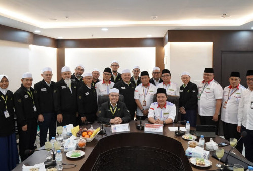 Ini Bedanya, Masa Tunggu Haji Indonesia Hanya 86 Tahun, Malaysia Hingga Tiga Abad!