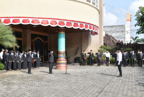 Rektor UTI: HUT RI Momen Bangkitkan Indonesia dan Dunia Pendidikan