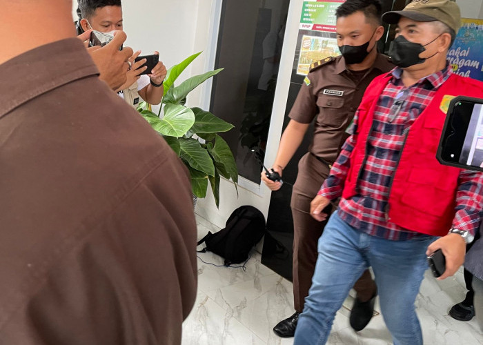 Tak Bayar Pajak, Mantan Anggota DPRD Metro Ditahan