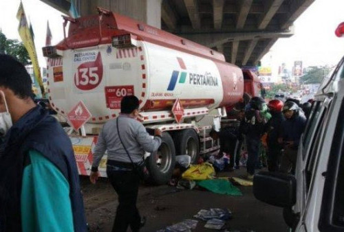 Korban Kecelakaan Truk Tangki BBM Pertamina Kini Telan 11 Korban Jiwa