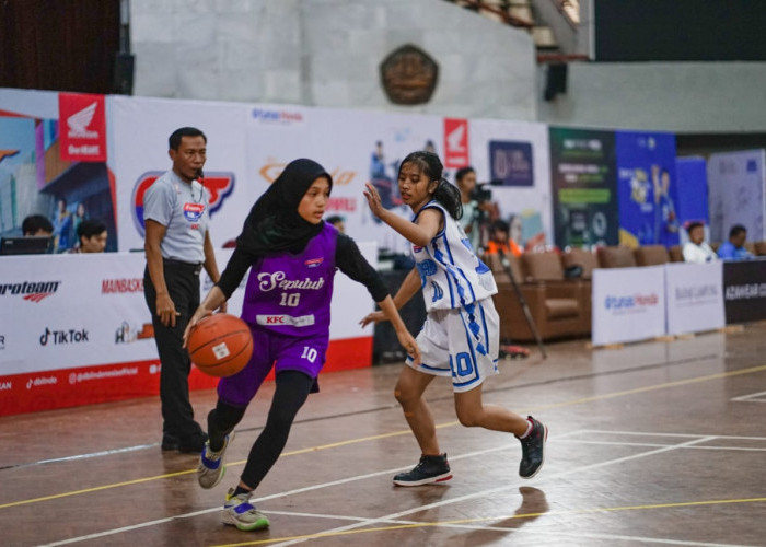 Pemegang Tahta Raih Tiket Fantastic Four  