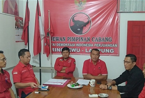 Ada Apa Ini? Rizky Dicopot Dari Jabatan Bendahara DPC PDIP dan Wakil Ketua DPRD Pringsewu