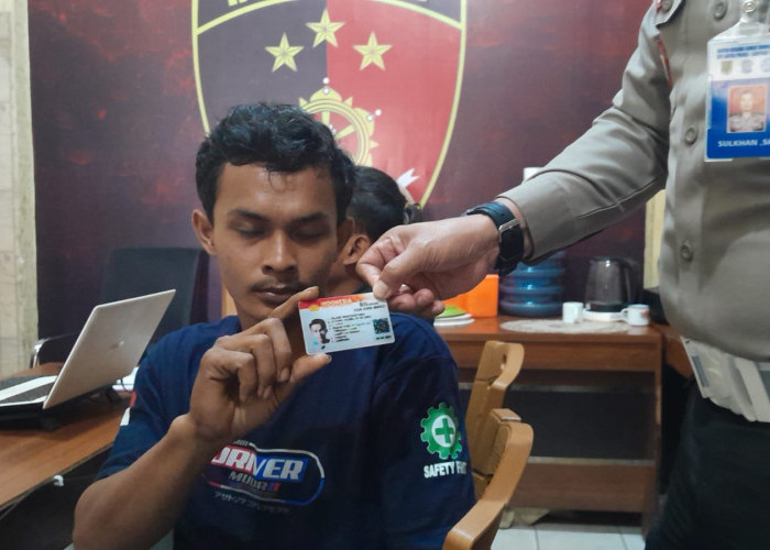 Awalnya Kena Tilang, Malah Ditemukan SIM Palsu