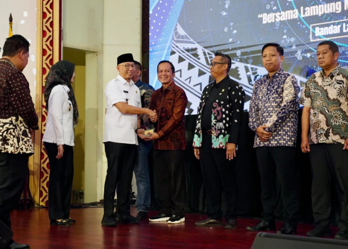 PT Bukit Asam Raih Anugerah CSR Award Lampung 2025, Konsisten Dukung Pemberdayaan dan Pelestarian