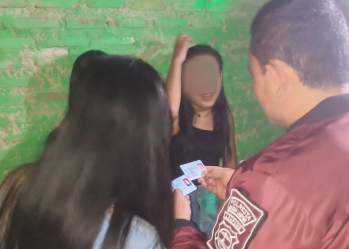 Astaga Nggak Takut Dosa, 2 Pasang Muda-mudi Diamankan Polisi Dari Sebuah Kosan