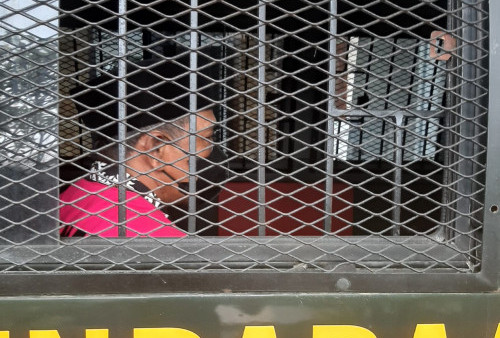 Diduga Korupsi Dana Kampung, Kakam Gedungratu Ditahan Kejari