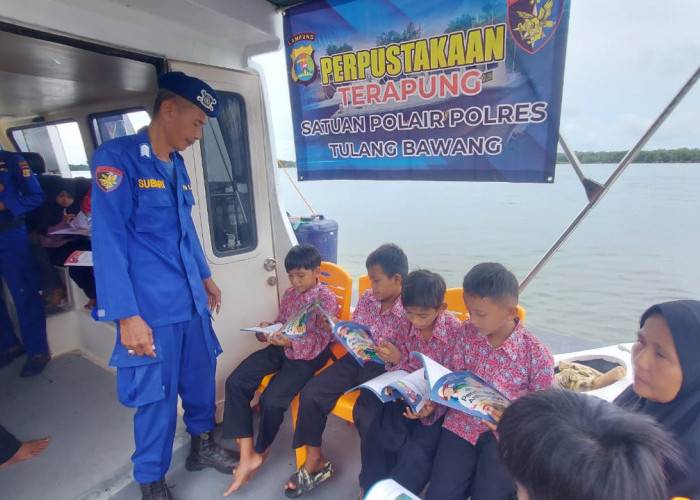 Tingkatkan Literasi dan Minat Baca, Polair Polres Tulang Bawang Buat Perpustakaan Terapung