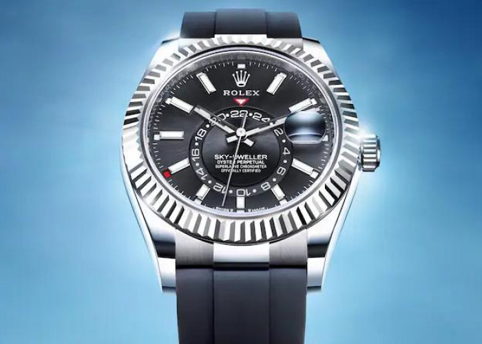 Keren, Sky-Dweller Rolex Jadi Jam Tangan Terbaik yang Cocok untuk Petualang