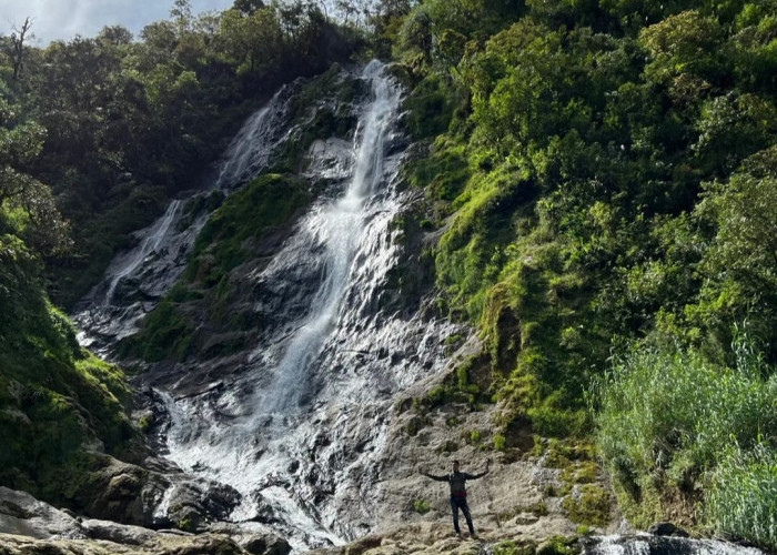 8 Wisata Dieng Jawa Tengah yang Hits, Ada Yang Aman untuk Pendaki Pemula 