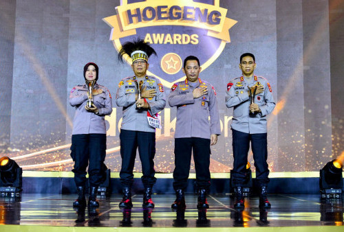 Kapolda Lampung Irjen Akhmad Wiyagus Raih Hoegeng Award Katagori Polisi Berintegritas 