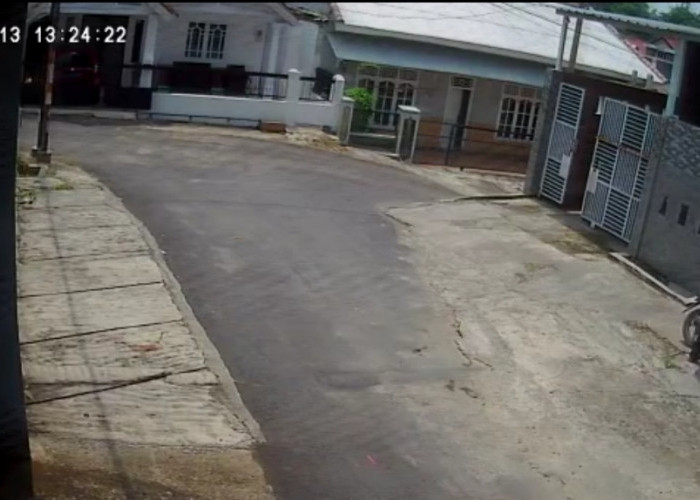 Ambil Ikan Asin di Dalam Rumah, Motor Pria Ini Digondol Maling