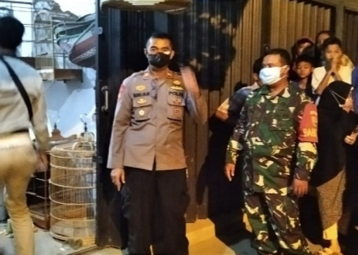 Sebelum Bunuh Diri, Duda Dua Anak Selfi Dengan Leher Dikalungi Kabel 