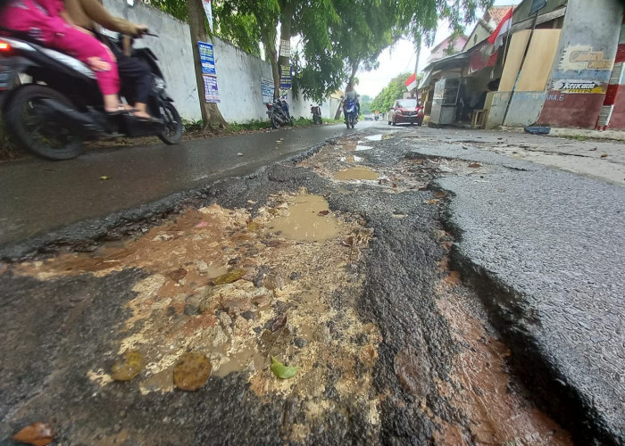TAK KUNJUNG DIPERBAIKI