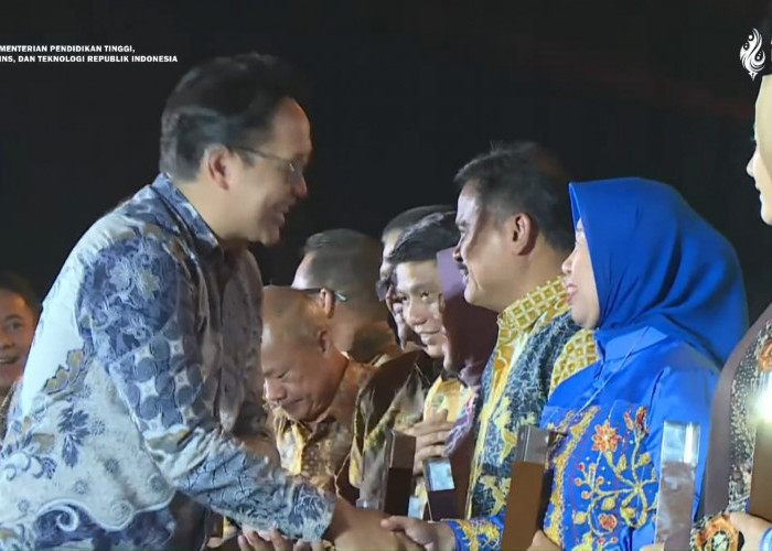 Unila Borong Empat Emas dan Satu Perunggu Pada Ajang Anugerah Kemendiktisaintek Tahun 2024