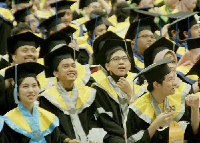 Update Top 100 PTN dan PTS Terbaik di Indonesia Versi UniRank 2023