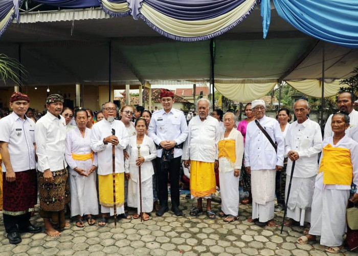 Hadiri Upacara Melasti, Begini Pesan Bupati Lampung Selatan Egi