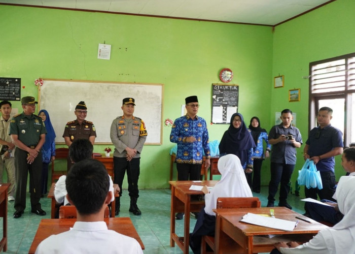 Bupati Novriwan Tegaskan Program MBG Harus Dijalankan Penuh Tanggung Jawab