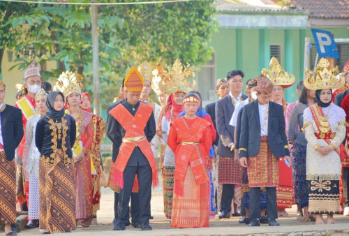 Peringatan HUT RI ke 77 Berlangsung Meriah di SMAN 9 Bandar Lampung