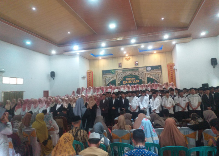 Wisuda Quran Jadi Bekal Siswa Meneruskan ke Perguruan Tinggi dan Akhirat