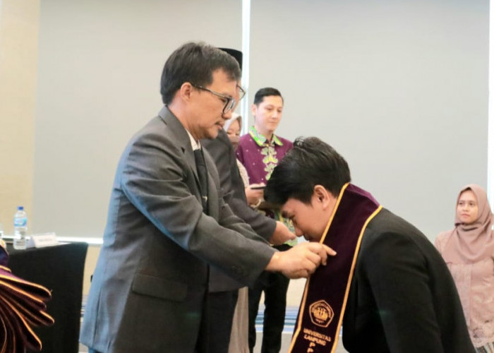 Sah, 252 Mahasiswa PPG FKIP Resmi Jadi Guru Profesional