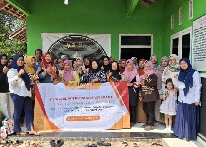 TIM PKM Prodi Sains Aktuaria Berikan Pelatihan Manajemen Laporan Keuangan di Desa Badran Sari