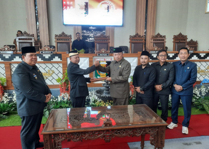 TOK! DPRD Lampung Timur Sahkan RAPBDP 2023
