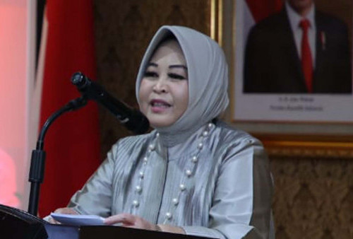 Profil Lengkap Erni Guntarti, Istri Tjahjo Kumolo, Ternyata Bukan Orang Sembarangan
