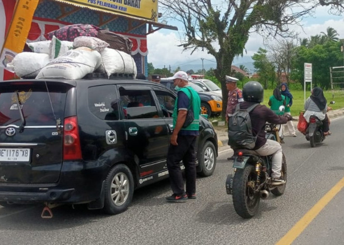 Arus Balik Lebaran, Ruas Jalinbar di Pesisir Barat Ramai Lancar