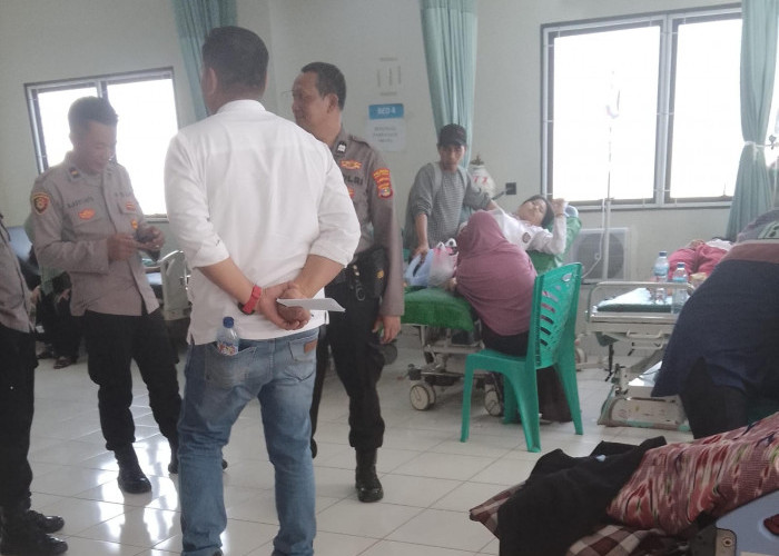 Belasan Siswa SD N 1 Durian Payung Keracunan Massal