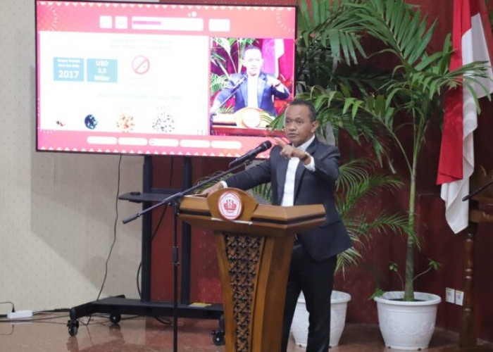Mentri Investasi RI Bahlil Lahadalia Isi Semnas di FH Unila