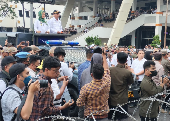 Datangi Para Pendemo, Nunik dan Mingrum Gumay Sampaikan Ini..