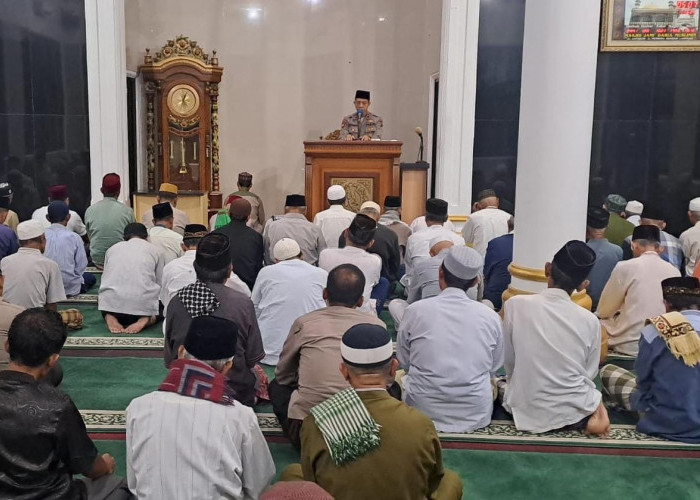 Guna Menjaga Kemanan Jelang Pilkada, Polisi di Bandar Lampung Ajak Warga Jaga Kamtibmas Melalui Safari Subuh