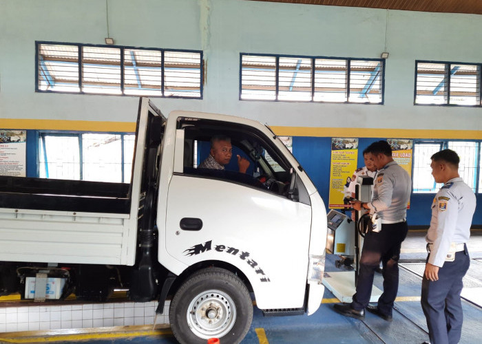 UPT PKB Dishub Metro Targetkan PAD Rp 900 Juta