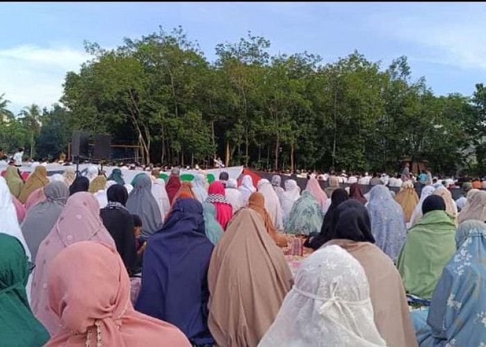 Berkiblat ke Makkah, Jamaah Muslimin Hizbullah Natar Lampung Selatan Salat Idul Adha Hari Ini