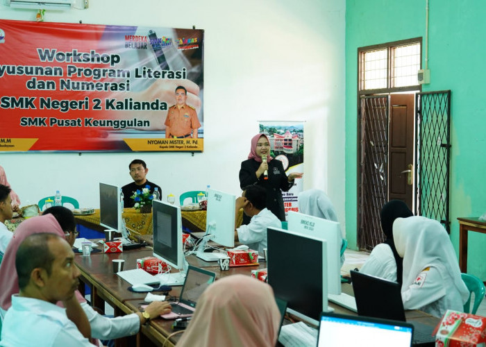 Dosen dan Mahasiswa Teknokrat Isi Workshop Penyusunan Program Literasi dan Numerasi