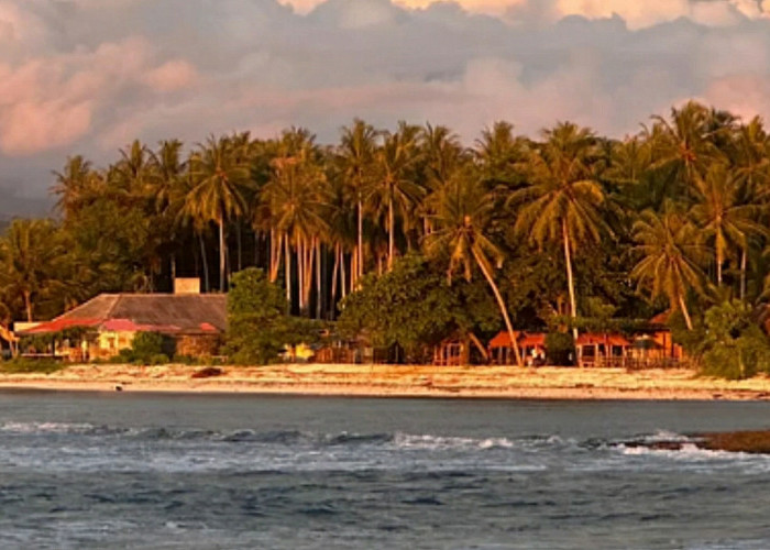 Dekat Surga Peselancar di Lampung, Cek Lokasi dan Tarif Penginapan Per Malam di Ombak Indah Resort