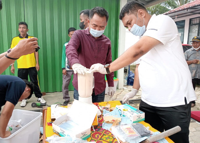 Kejari Tulang Bawang Musnahkan BB Senpi Rakitan, Narkoba Hingga Rokok Ilegal