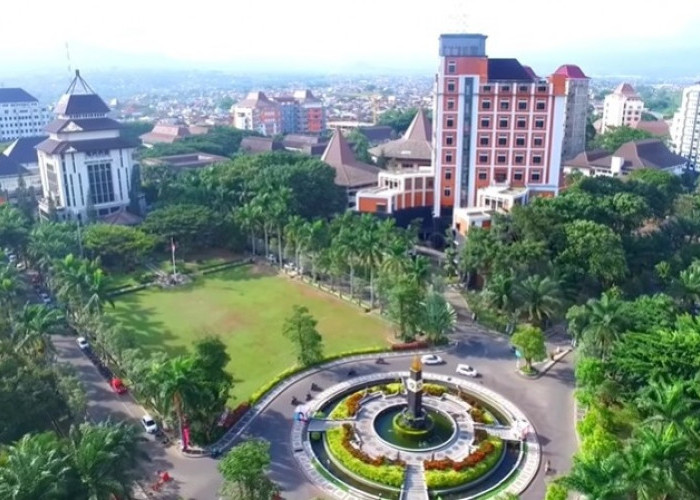 Update 150 Referensi Kampus Terbaik di Indonesia Versi UniRank 2023