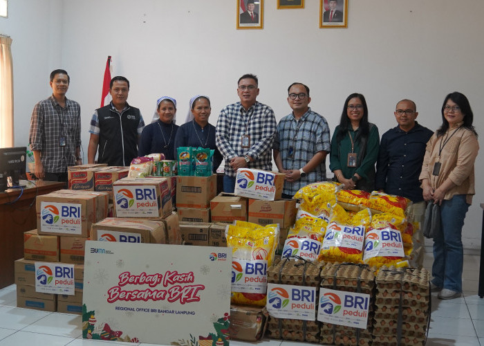 Berbagi Kasih Bersama BRI, Regional Office Bandar Lampung Salurkan Bantuan Sembako 