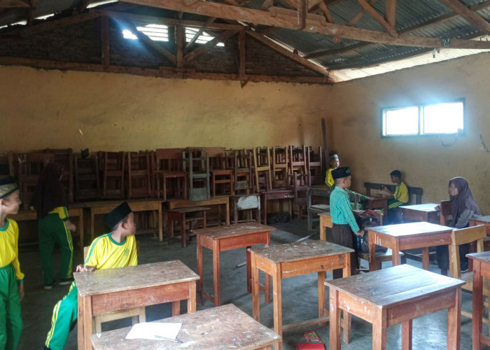 Dekat Dengan Kantor Bupati Pesawaran, Ini Kondisi Madrasah Ibtidaiyah Tamrinul Athfal 