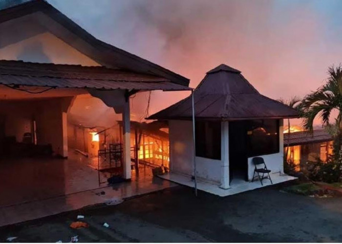 Rumdis Kapolda Papua Ludes Dilalap Sijago Merah